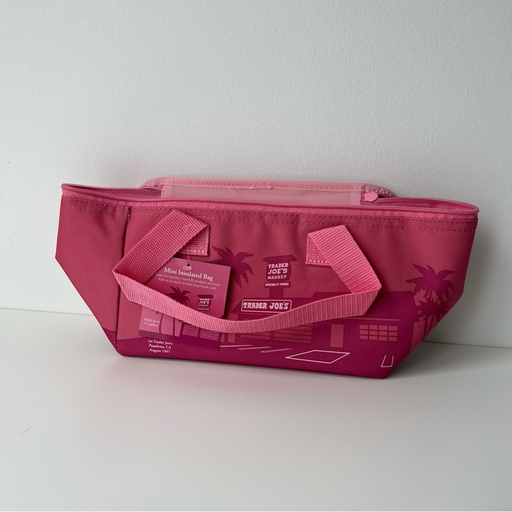 Limited Edition Trader Joe's Viral Pink Insulated Mini Tote Grocery Lunch Bag